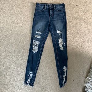 American eagle ripped jeans